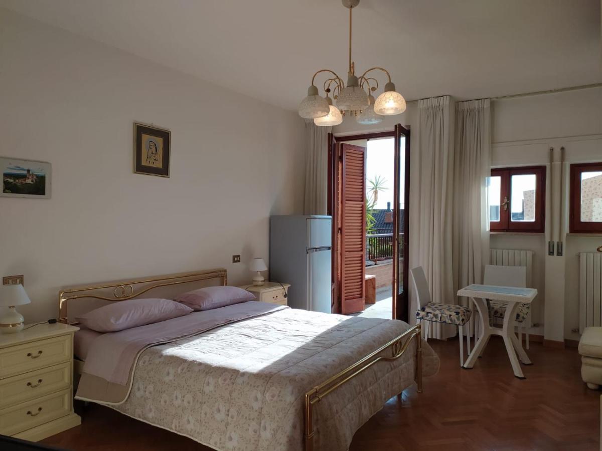 Residenza Damiano Hotel Assisi Bagian luar foto