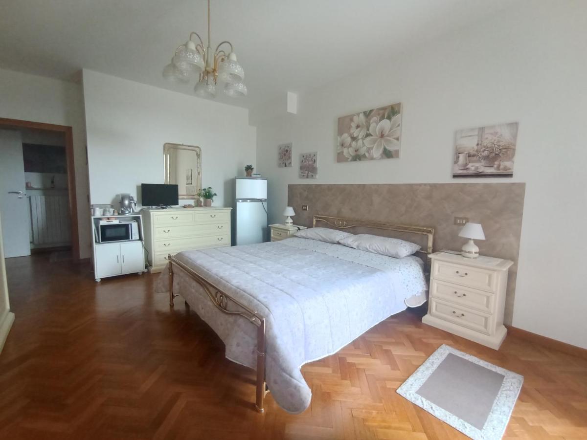 Residenza Damiano Hotel Assisi Bagian luar foto