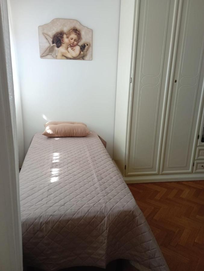 Residenza Damiano Hotel Assisi Bagian luar foto